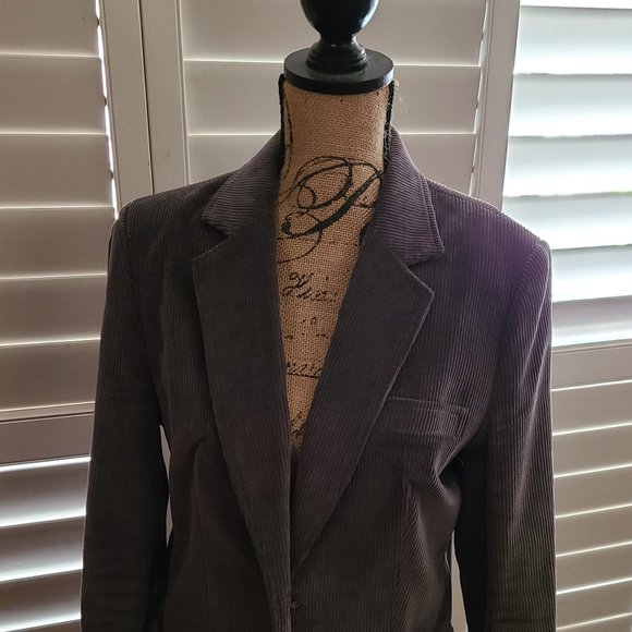 Grey Corduroy Skirt and Jacket Set - Picture 2 of 13